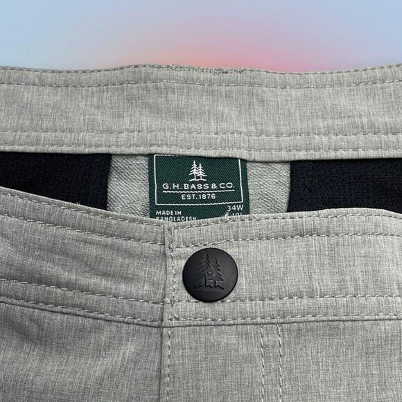 G.H. BASS Men’s 34 Green Performance Shorts - Picture 2 of 4